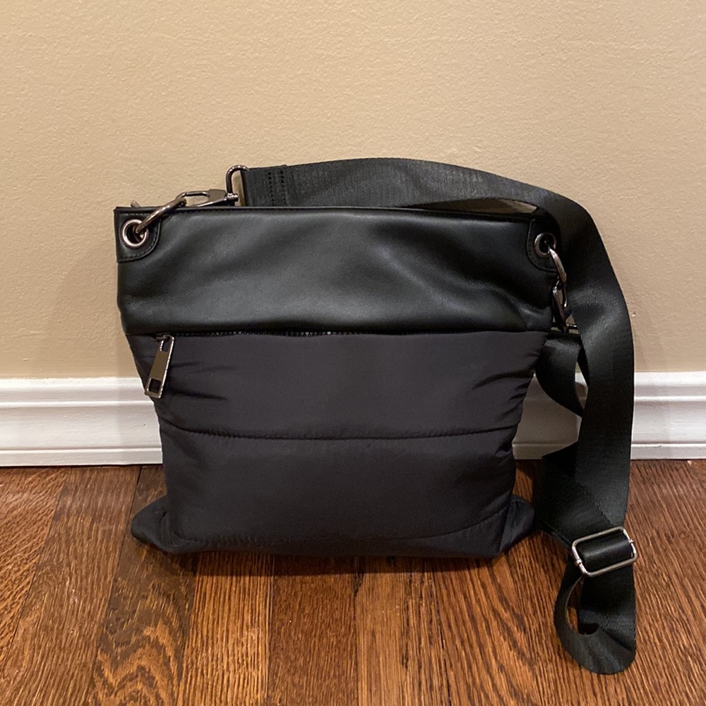 Sondra Roberts NWOT Black Crossbody Bag